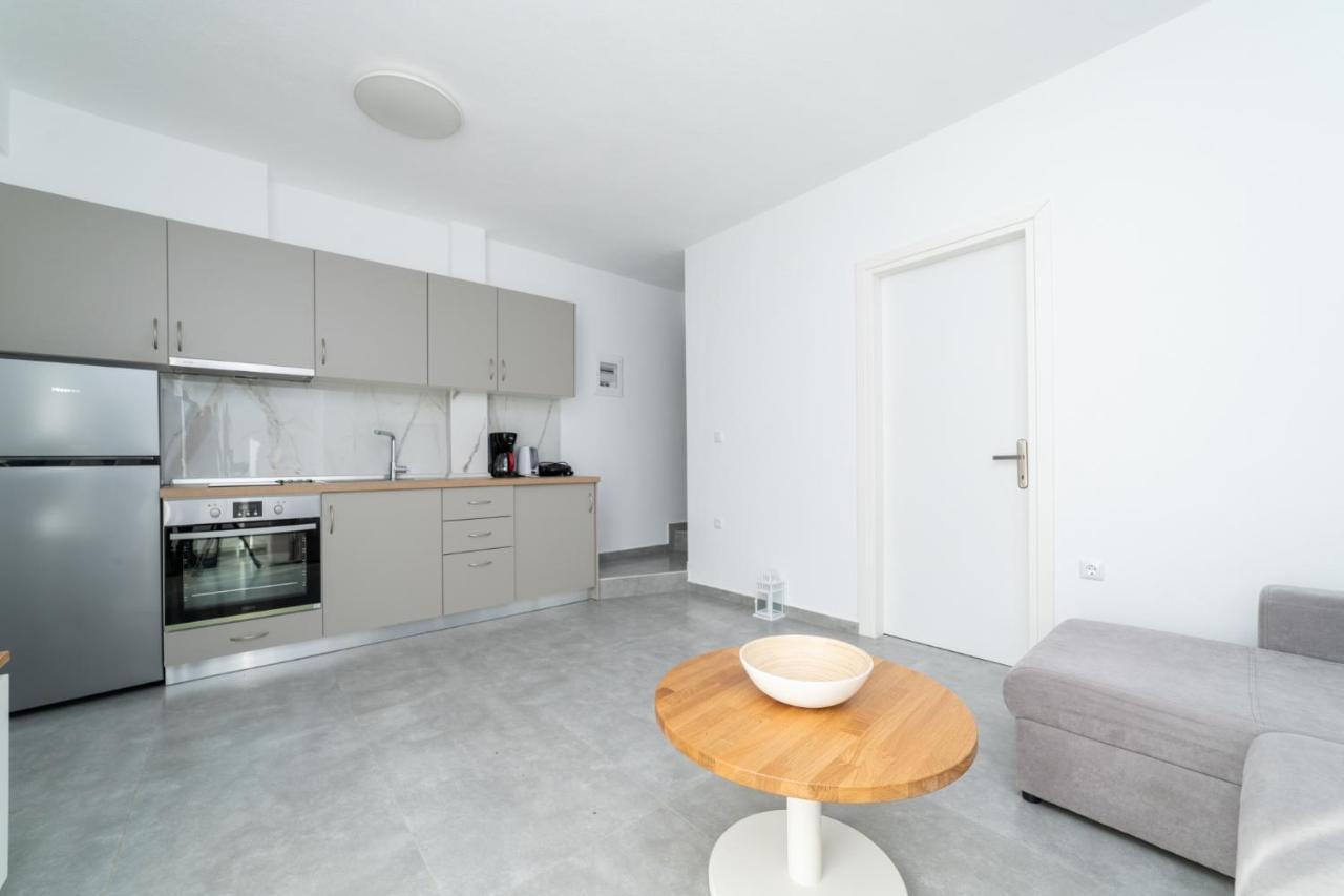 Dionysos Residential Complex Apartment Ofrinion Exterior photo