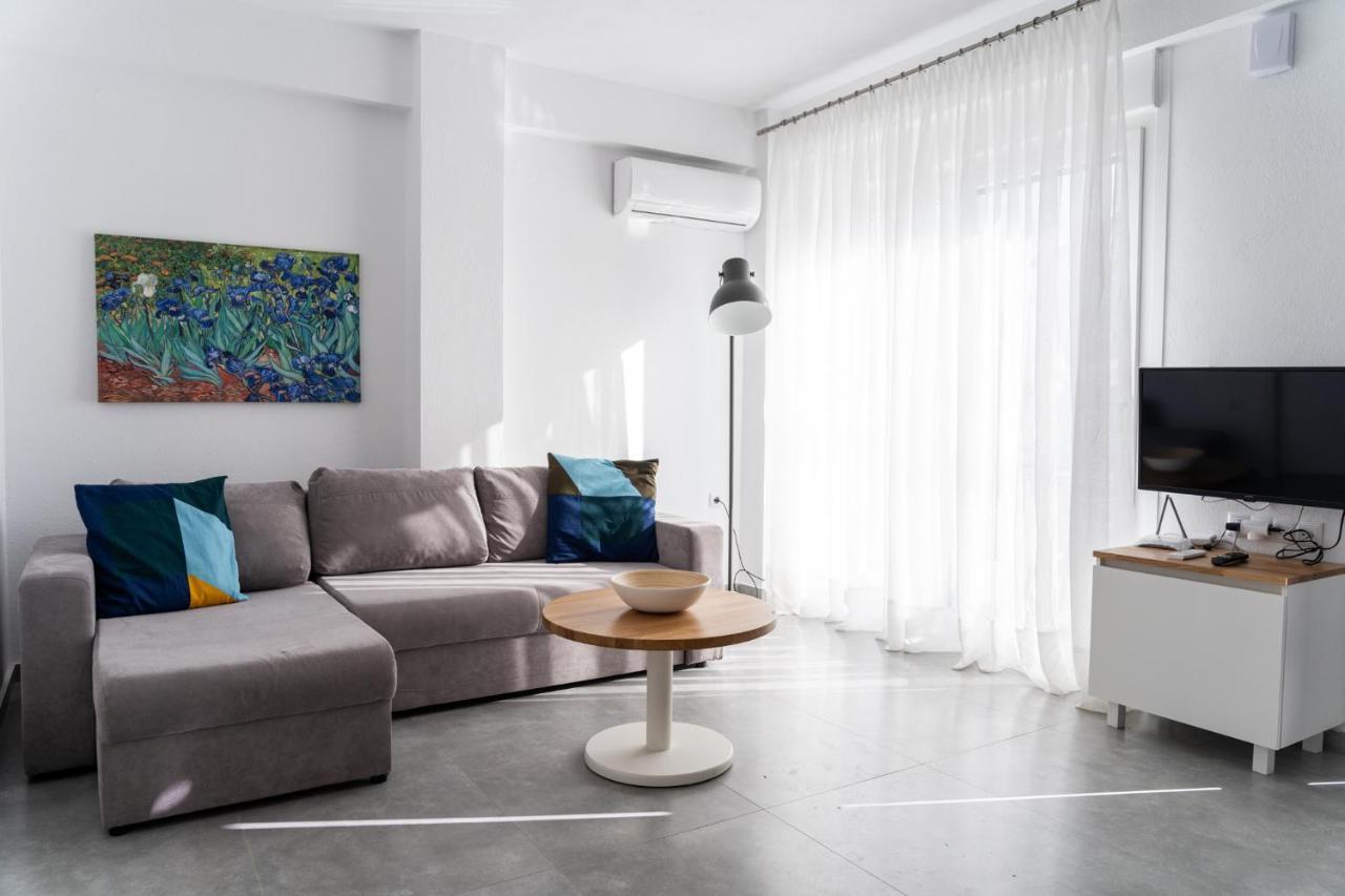 Dionysos Residential Complex Apartment Ofrinion Exterior photo
