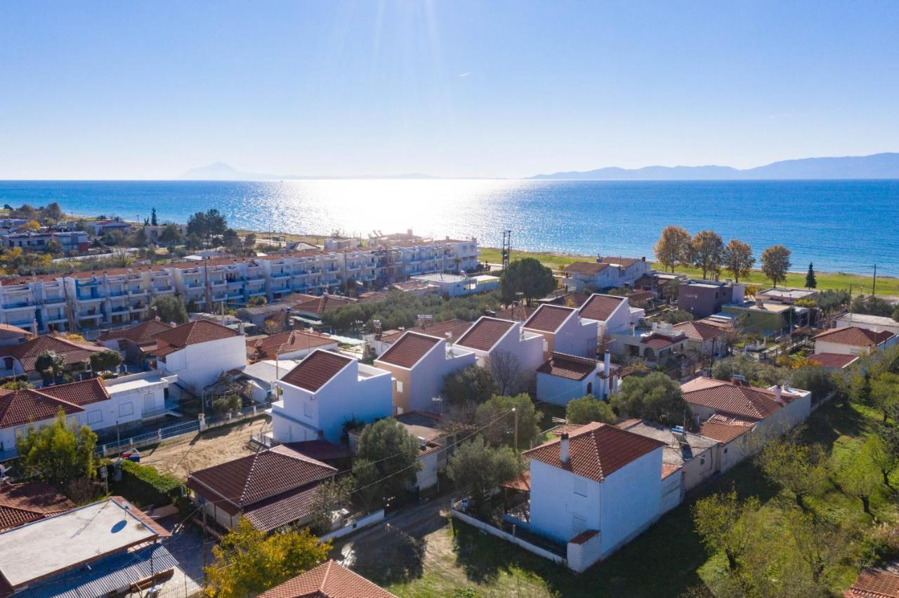 Dionysos Residential Complex Apartment Ofrinion Exterior photo