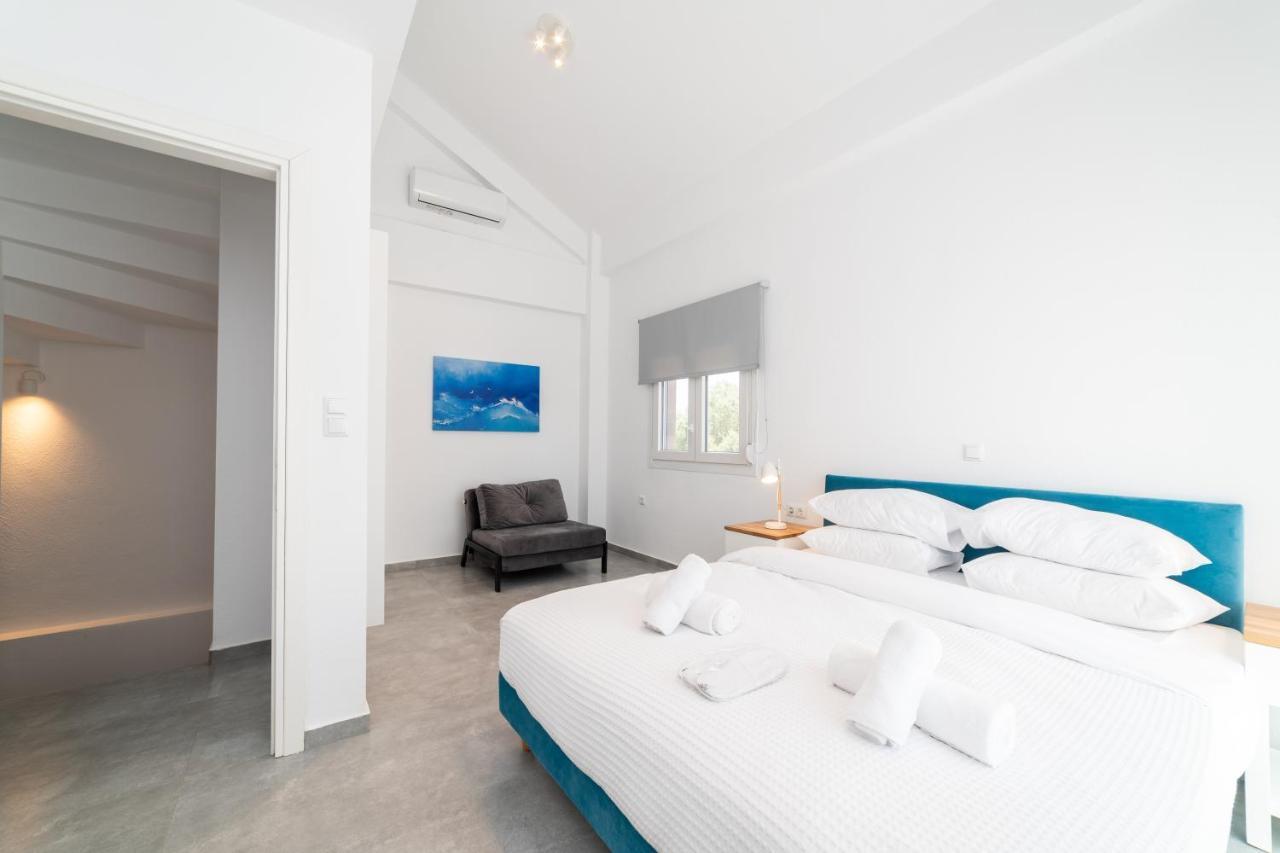 Dionysos Residential Complex Apartment Ofrinion Exterior photo