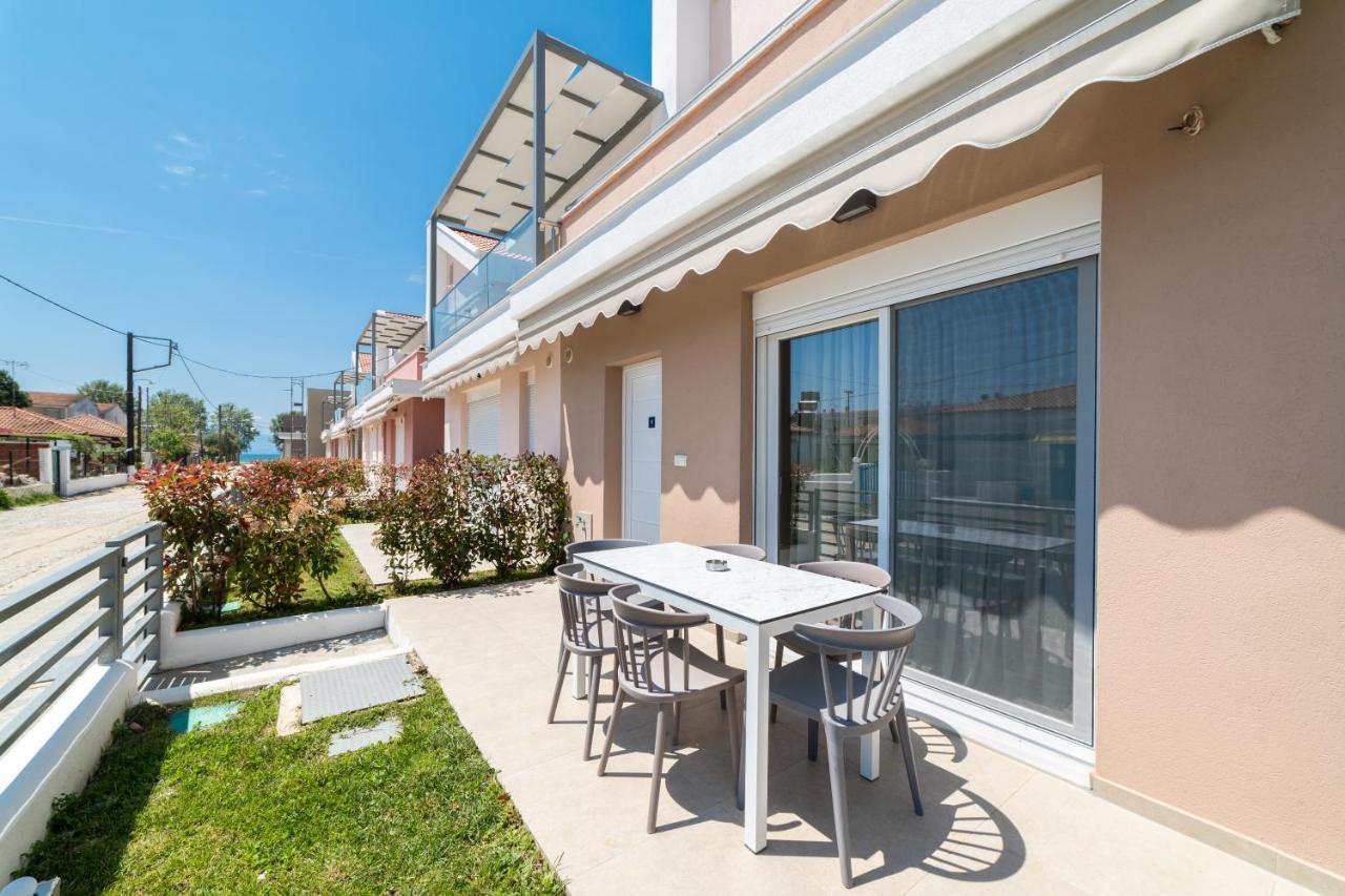 Dionysos Residential Complex Apartment Ofrinion Exterior photo
