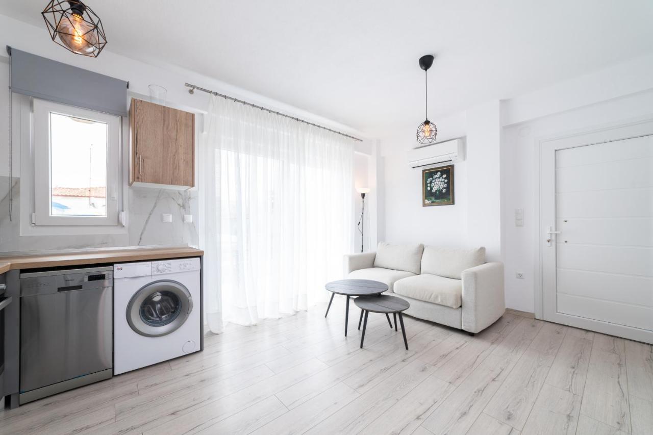 Dionysos Residential Complex Apartment Ofrinion Exterior photo